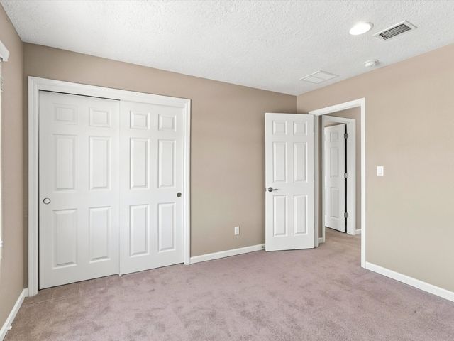 4642 Rail Runner Road, Santa Fe, NM 87507