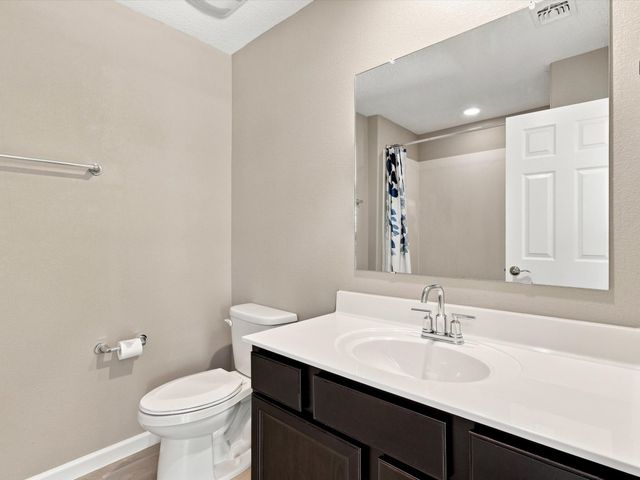 4642 Rail Runner Road, Santa Fe, NM 87507