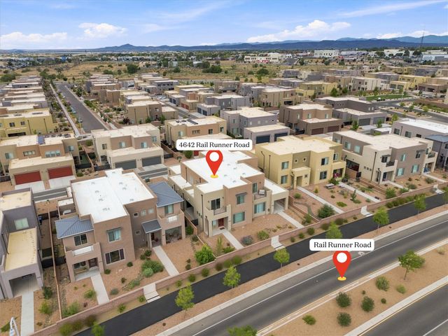 4642 Rail Runner Road, Santa Fe, NM 87507