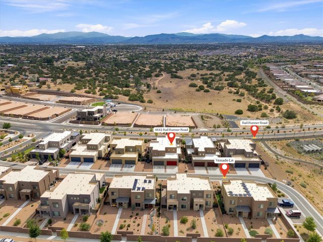 4642 Rail Runner Road, Santa Fe, NM 87507