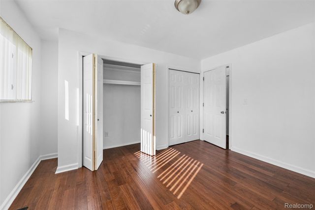 4830 BRIARWOOD Avenue D2, Royal Oak, MI 48073