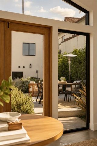 2137 Santa Ynez Street, Los Angeles, CA 90026