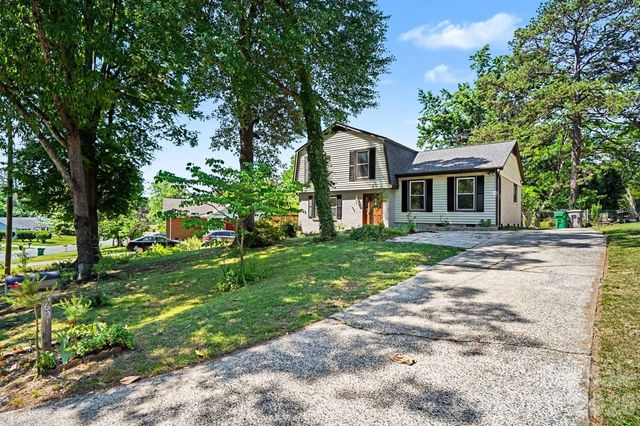 3601 Cross Winds Road, Charlotte, NC 28227