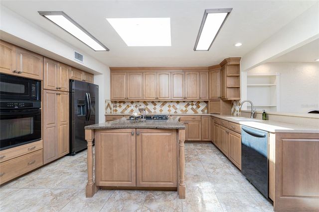 25188 MARION AVENUE 21, Punta Gorda, FL 33950