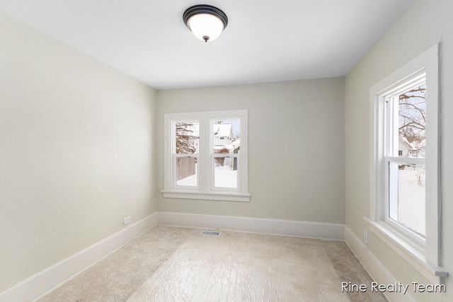 1471 Leahy Street, Muskegon, MI 49442