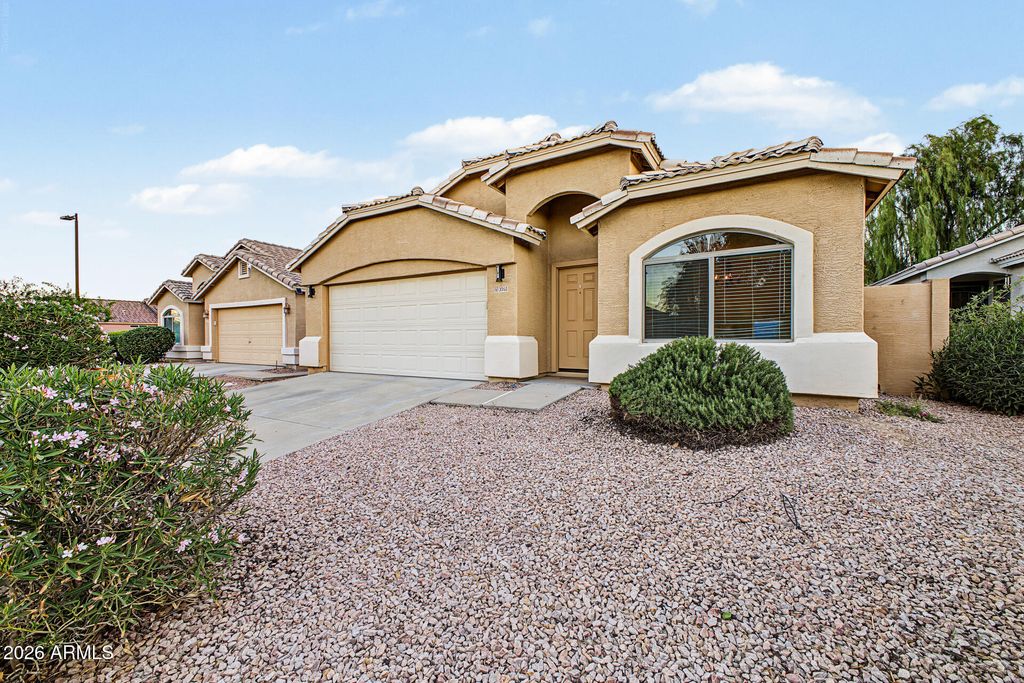 3765 W YELLOW PEAK Drive, San Tan Valley, AZ 85144 — photo 3
