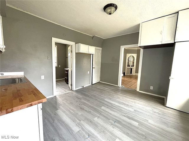 4501 Hyde Avenue, Cleveland, OH 44109