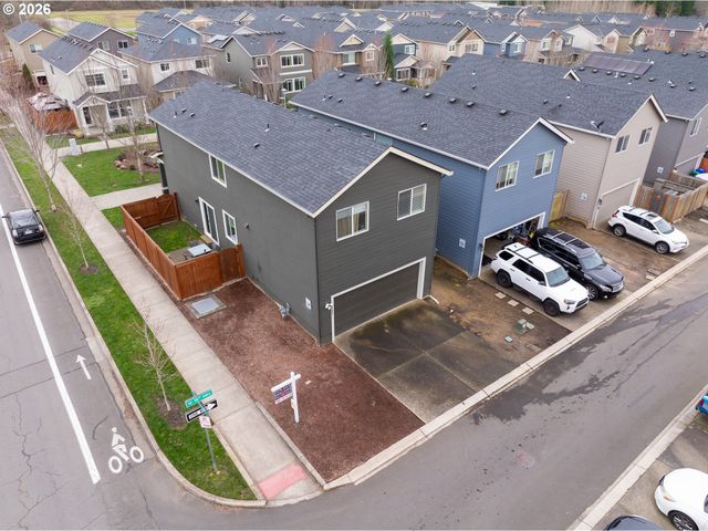 2392 Se 16TH Aly, Gresham, OR 97080