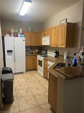 1854 Concordia Lake CIR # 806, Cape Coral, FL 33909