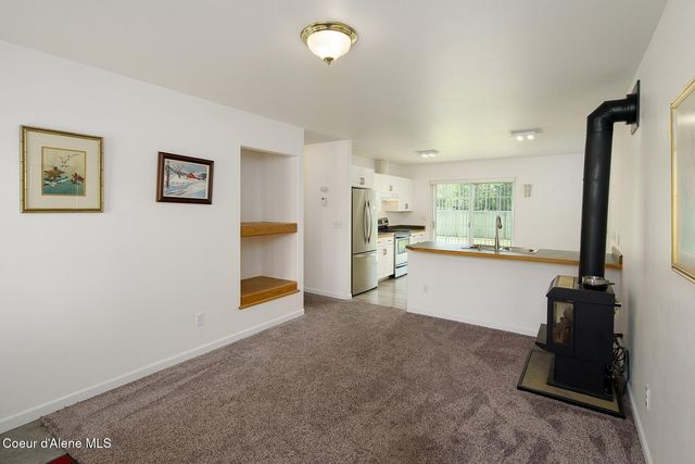 816 Shidaw Ct, Sandpoint, ID 83864