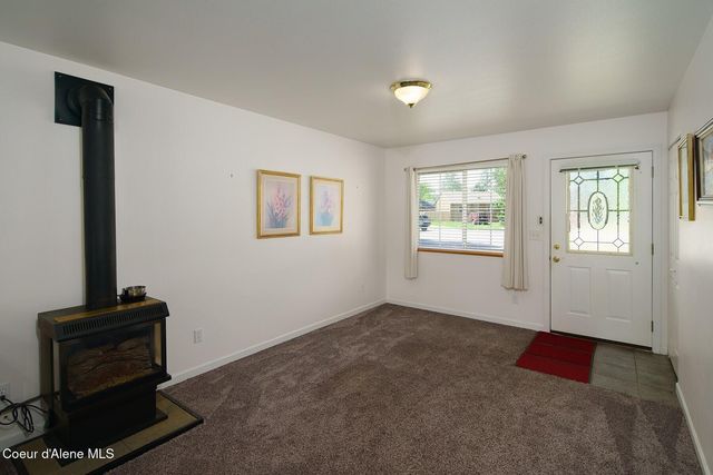 816 Shidaw Ct, Sandpoint, ID 83864