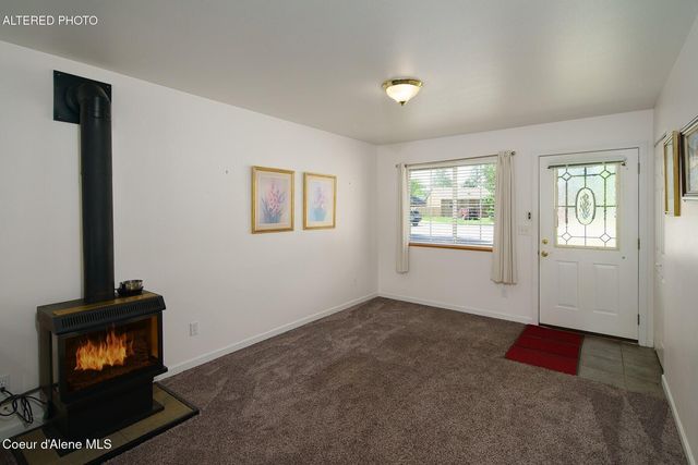 816 Shidaw Ct, Sandpoint, ID 83864