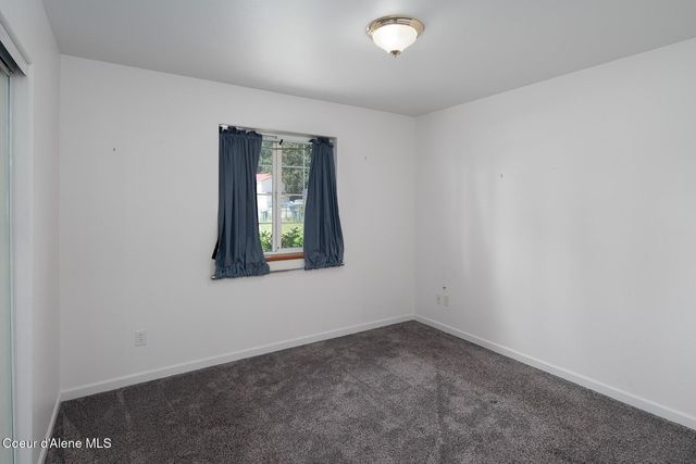 816 Shidaw Ct, Sandpoint, ID 83864