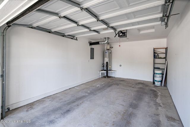 816 Shidaw Ct, Sandpoint, ID 83864