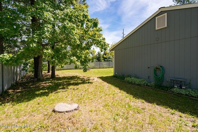 816 Shidaw Ct, Sandpoint, ID 83864
