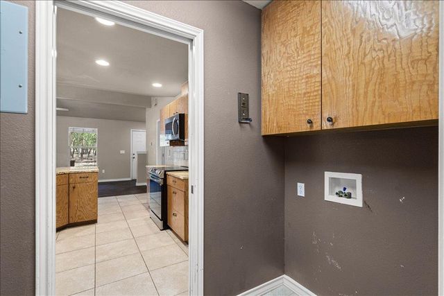 2150 124 County RD, Georgetown, TX 78626