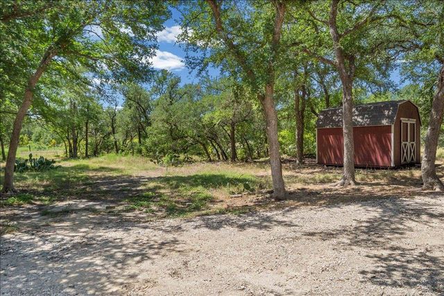 2150 124 County RD, Georgetown, TX 78626