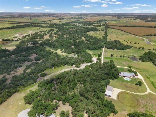 2150 124 County RD, Georgetown, TX 78626