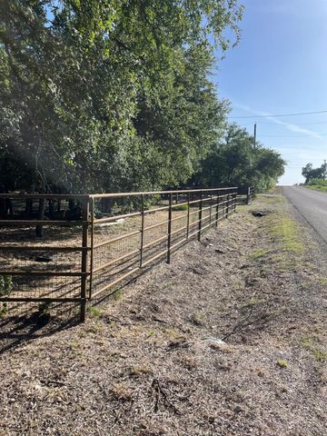2150 124 County RD, Georgetown, TX 78626