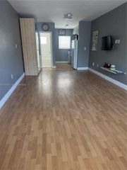 1611 West Avenue 10, Miami Beach, FL 33139