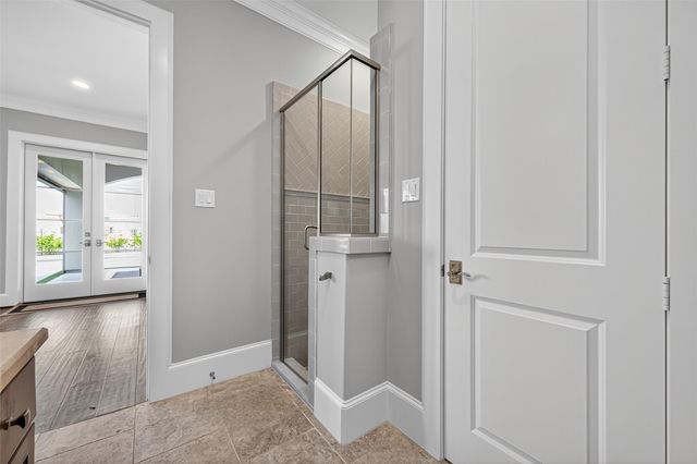 6806 E Warwick Lake Lane, Spring, TX 77389
