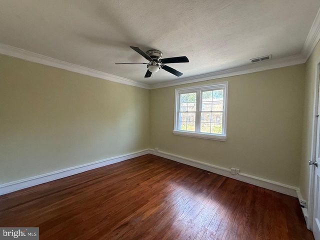 3826 8TH ST, Baltimore, MD 21225