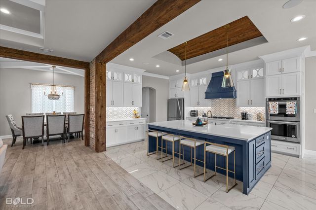 402 Erie Circle, Bossier City, LA 71111