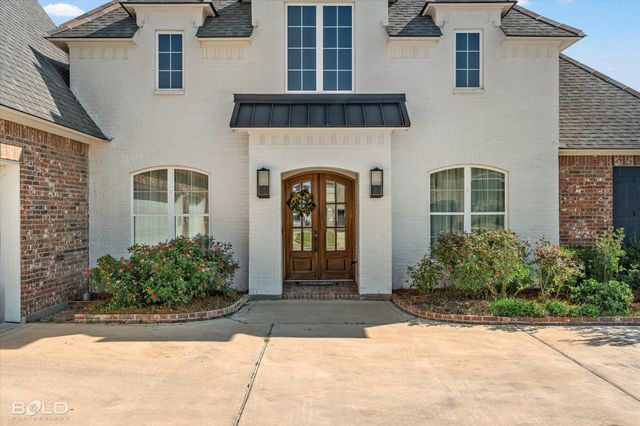 402 Erie Circle, Bossier City, LA 71111