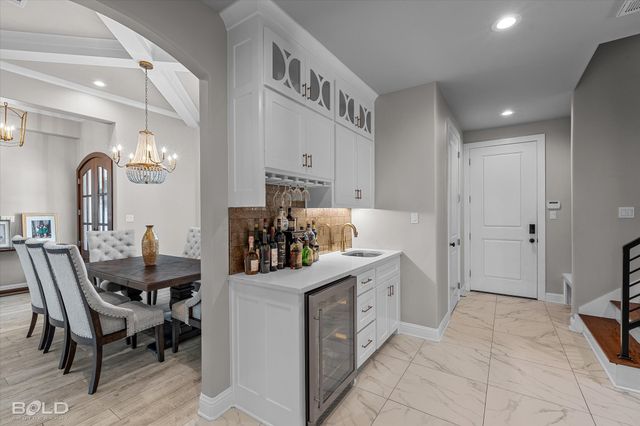 402 Erie Circle, Bossier City, LA 71111