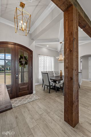 402 Erie Circle, Bossier City, LA 71111