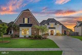 402 Erie Circle, Bossier City, LA 71111