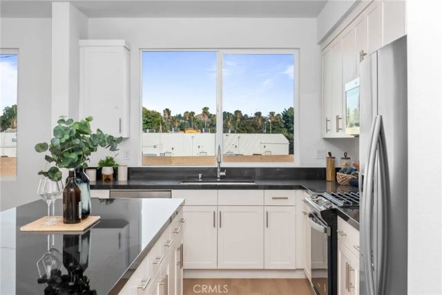 1102 Santo Antonio Drive, Colton, CA 92324