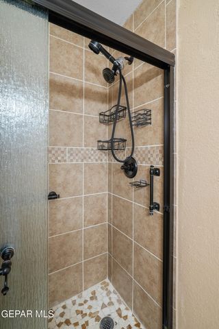 6960 SWEDE JOHNSEN Drive, El Paso, TX 79912