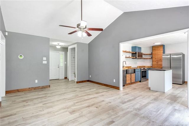 470 Northwoods Drive, Raeford, NC 28376