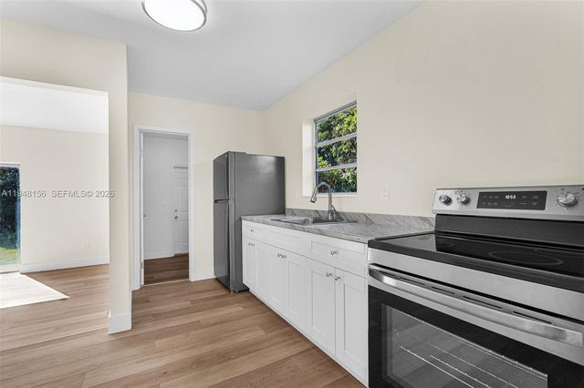 130 NW 48th St 0, Miami, FL 33127