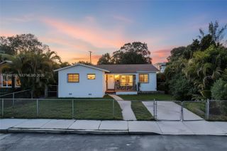 130 NW 48th St 0, Miami, FL 33127