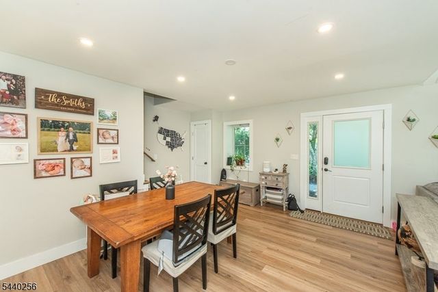 40 Hancock Dr, West Milford Twp., NJ 07480