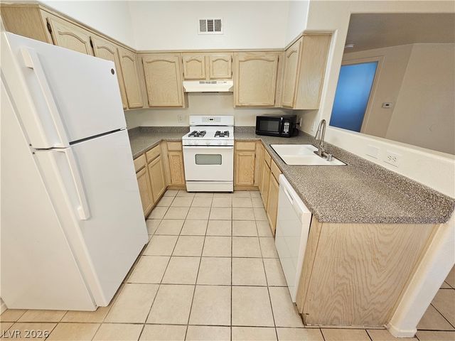 3400 Cabana Drive 2012, Las Vegas, NV 89122