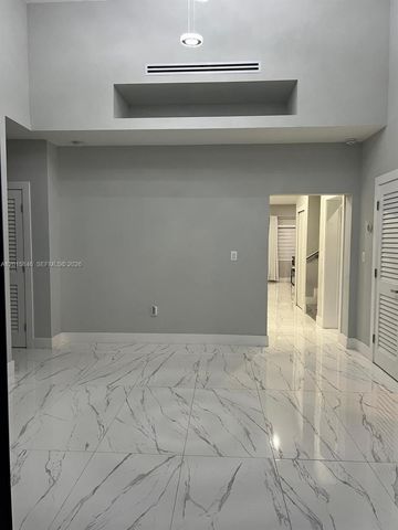 1720 NW 110th Ter ., Miami, FL 33167