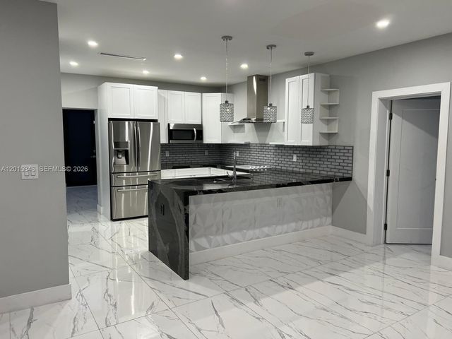1720 NW 110th Ter ., Miami, FL 33167