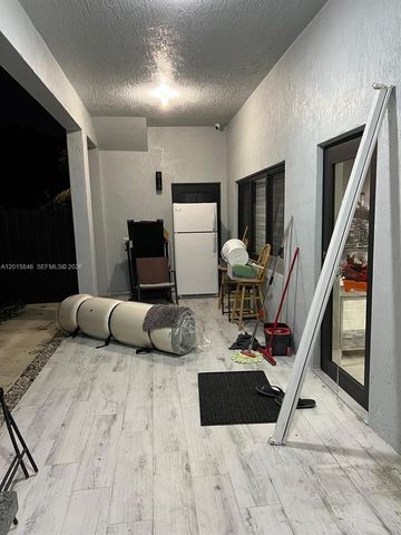 1720 NW 110th Ter ., Miami, FL 33167