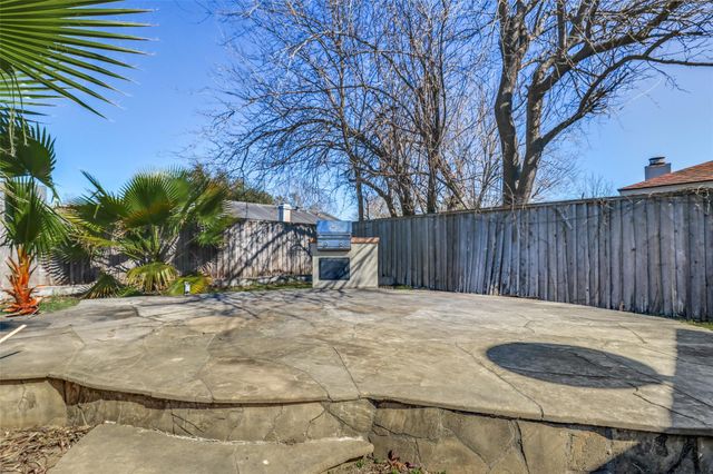 7106 Feather Creek Drive, Houston, TX 77086