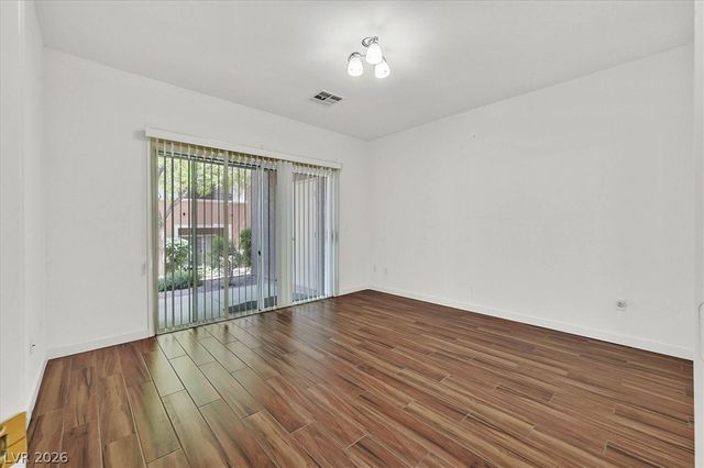 720 Peachy Canyon Circle 101, Las Vegas, NV 89144
