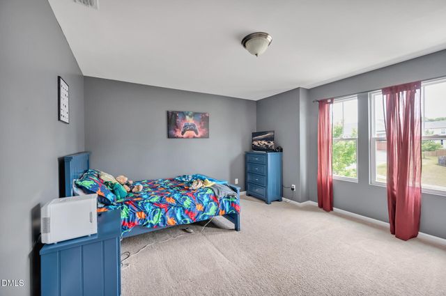 409 Pacific Heights Road, Knightdale, NC 27545