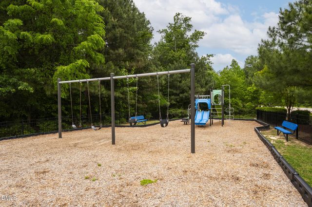 409 Pacific Heights Road, Knightdale, NC 27545