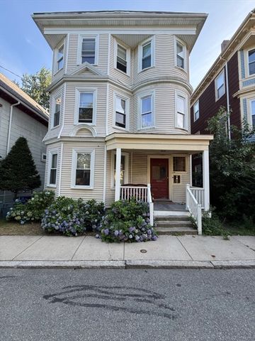 34 Cherokee 3, Boston, MA 02120