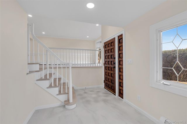 1554 Holiday Park Drive, Wantagh, NY 11793