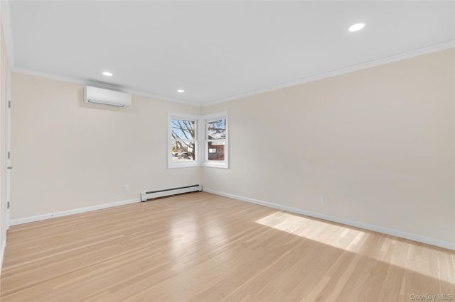 1554 Holiday Park Drive, Wantagh, NY 11793