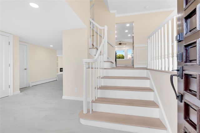 1554 Holiday Park Drive, Wantagh, NY 11793