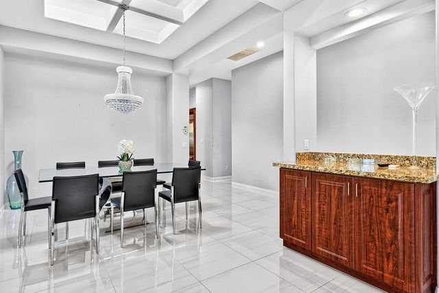 5 Curie Court, Rancho Mirage, CA 92270